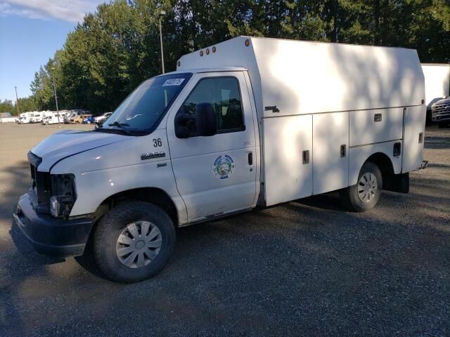 Ford E-350