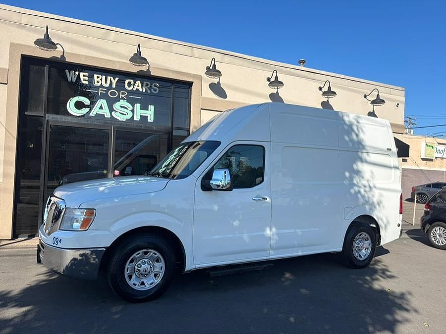 Nissan NV