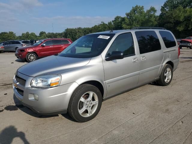 Chevrolet Uplander