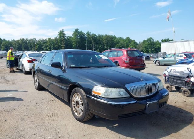 Lincoln Town Car