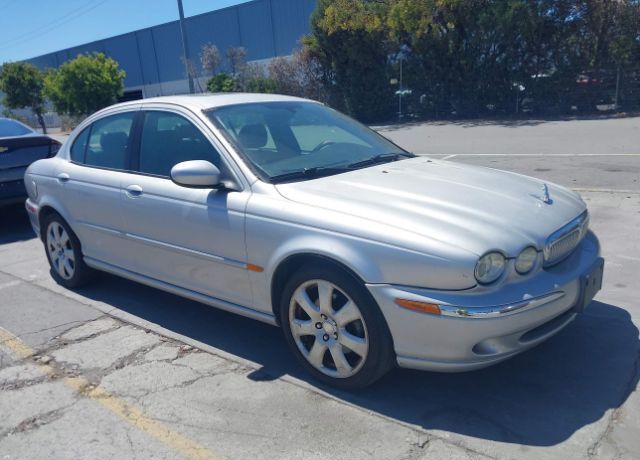 Jaguar X-Type