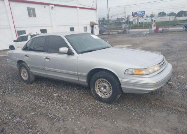 Ford Crown Victoria