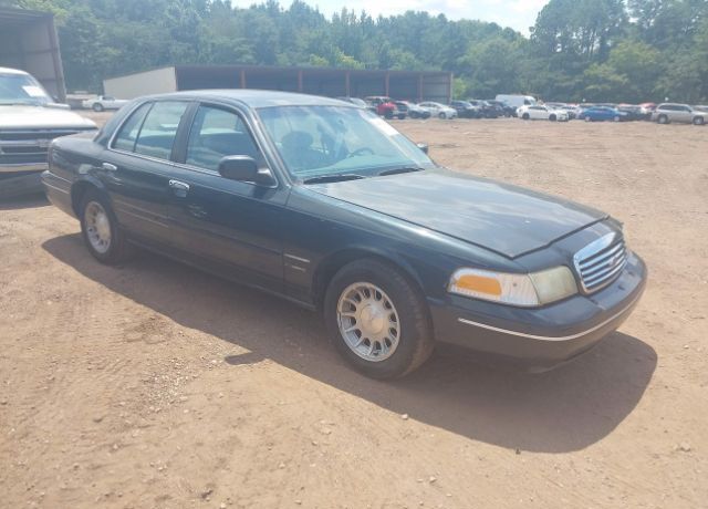 Ford Crown Victoria