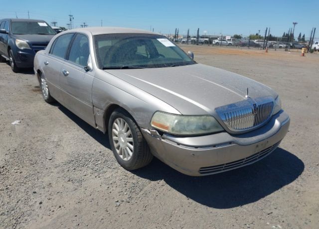 Lincoln Town Car