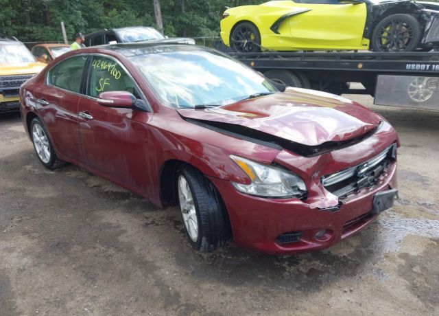 Nissan Maxima