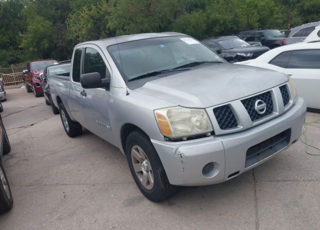 Nissan Titan