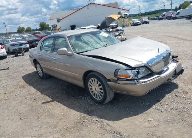 Lincoln Town Car