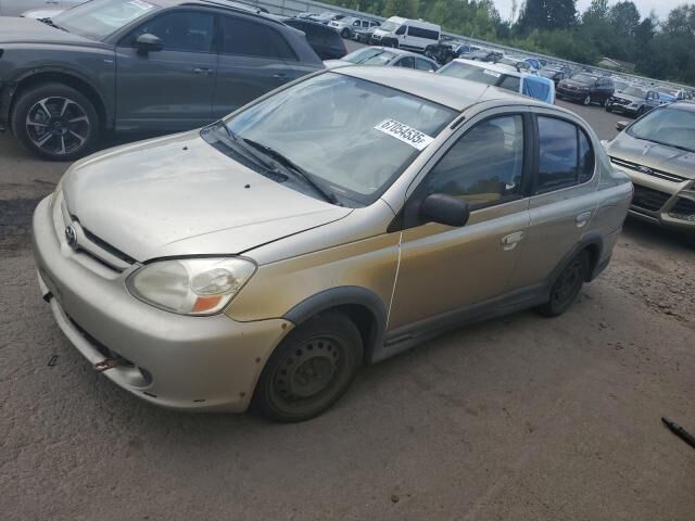 Toyota Echo