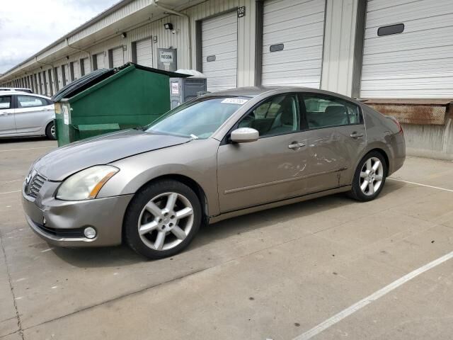 Nissan Maxima
