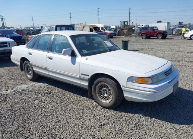 Ford Crown Victoria