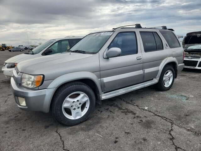 Infiniti QX4