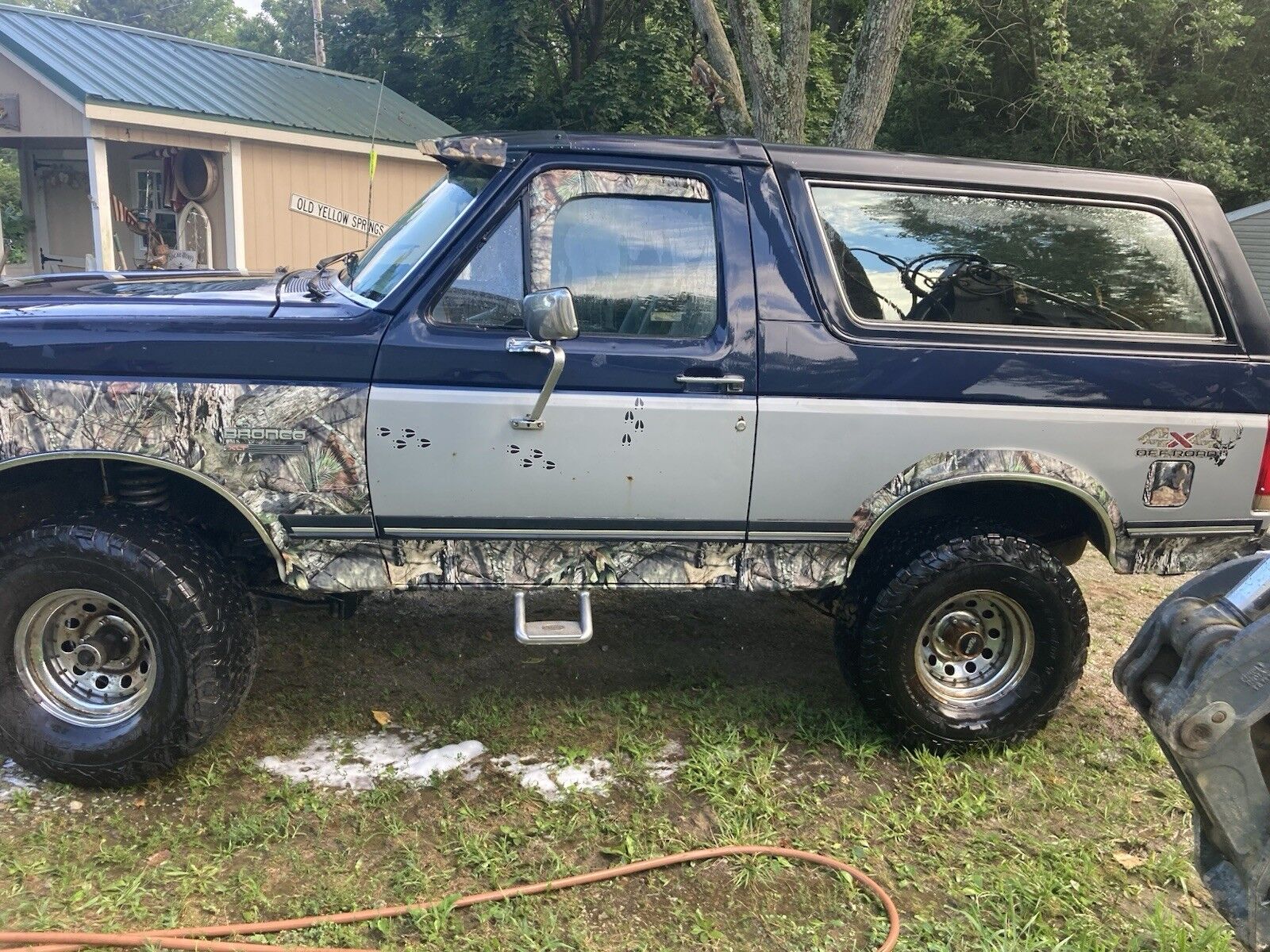 Ford Bronco