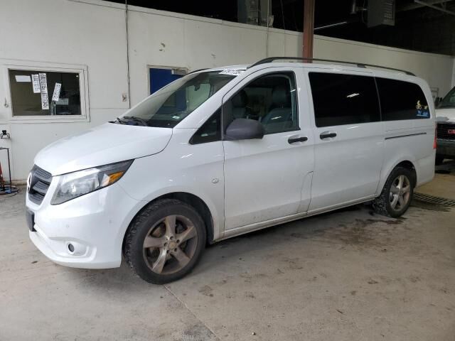 Mercedes-Benz METRIS