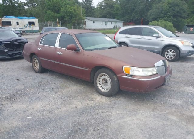 Lincoln Town Car