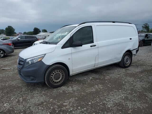 Mercedes-Benz METRIS
