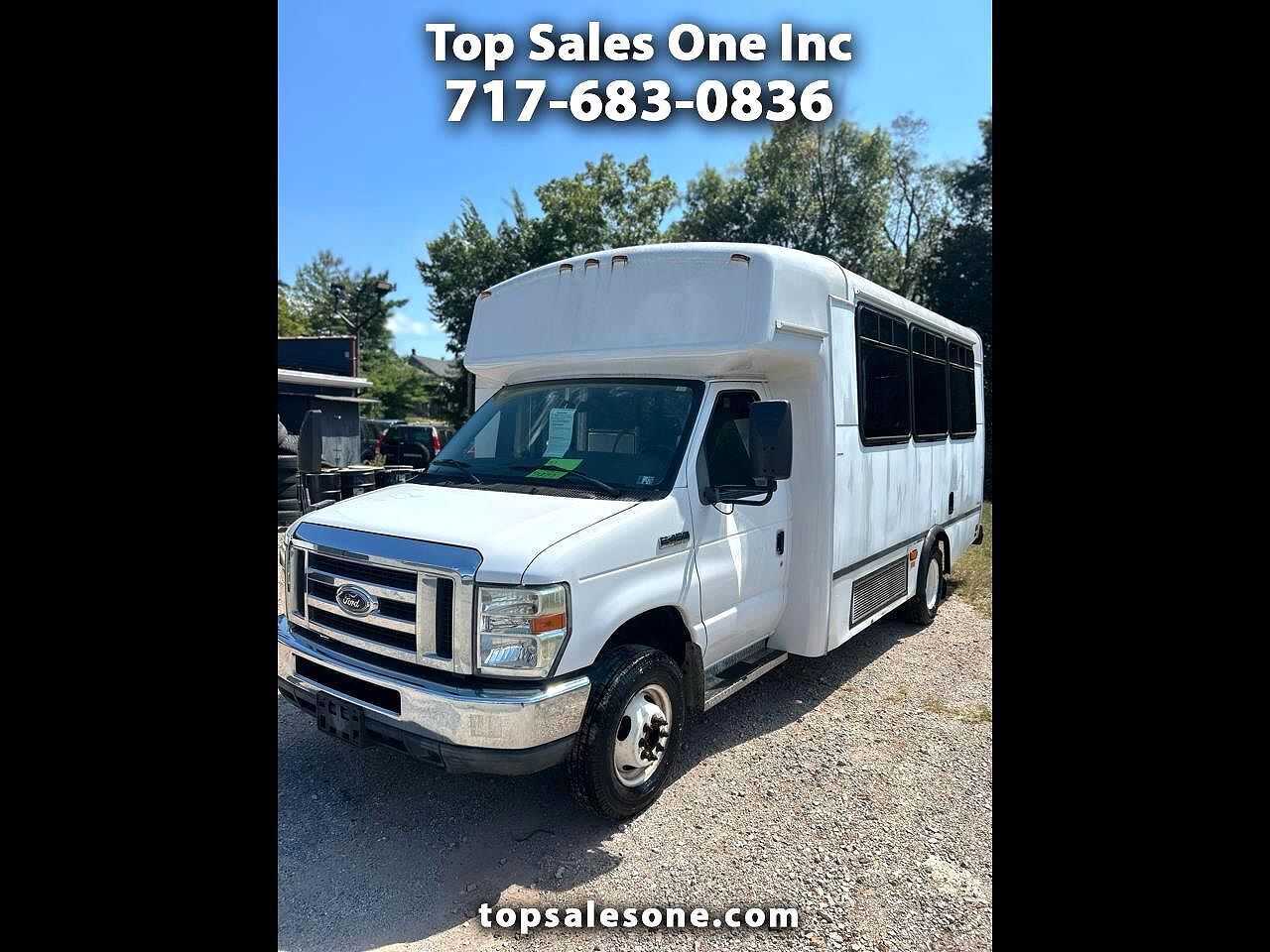 2010 FORD E-450