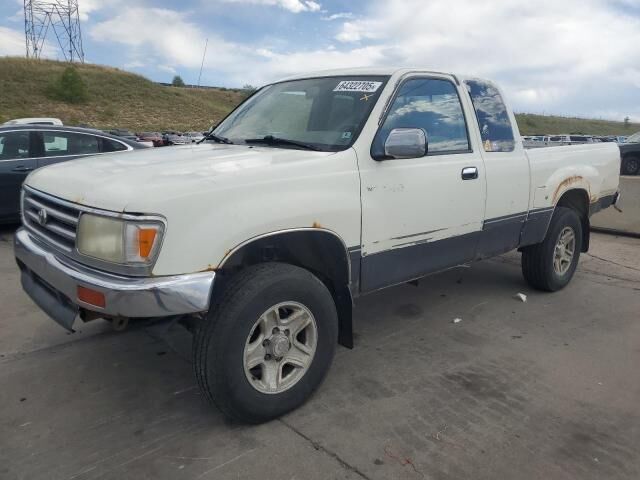 Toyota T100