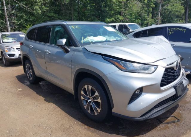 2020 TOYOTA Highlander