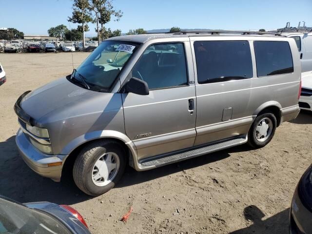 Chevrolet Astro Van