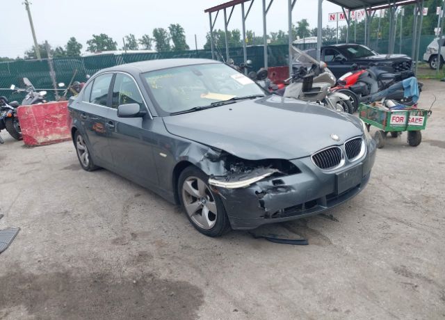 BMW 525i