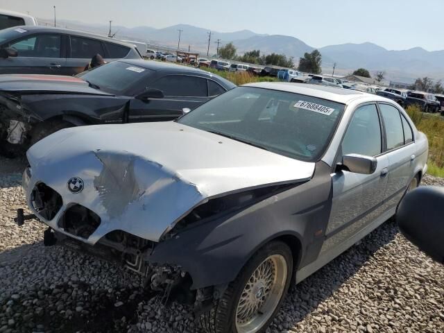 BMW 528i