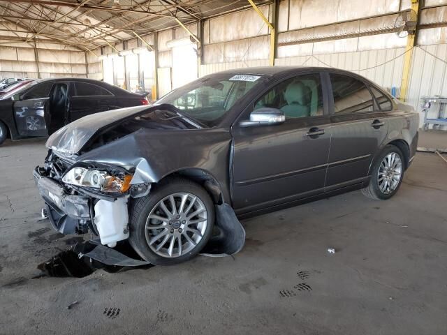Volvo S40