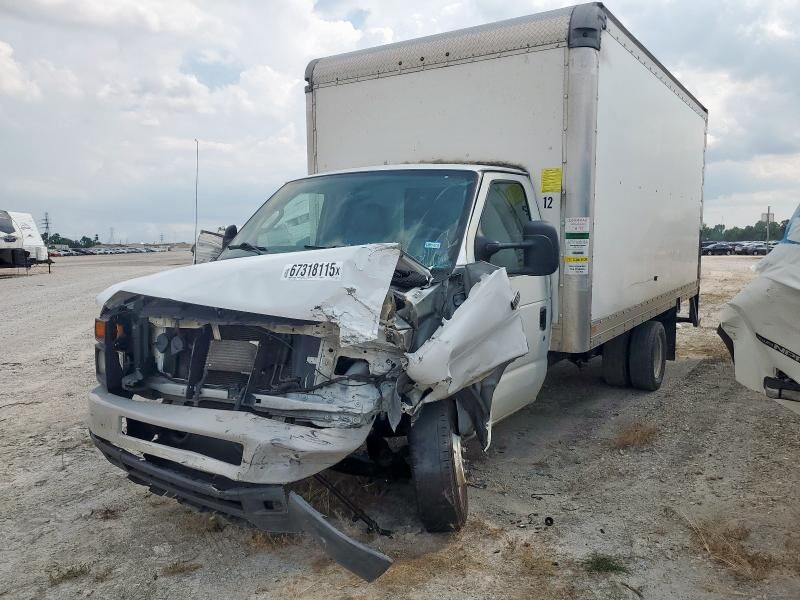 Ford E-350