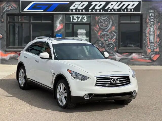 Infiniti QX70