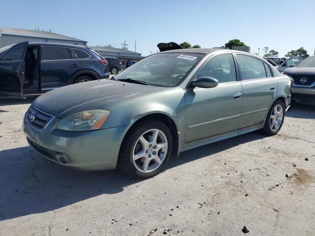Nissan Altima