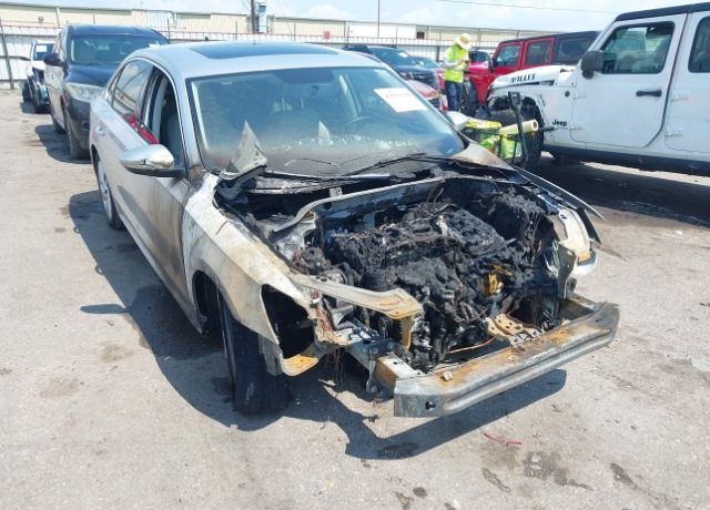 2018 VOLKSWAGEN Passat