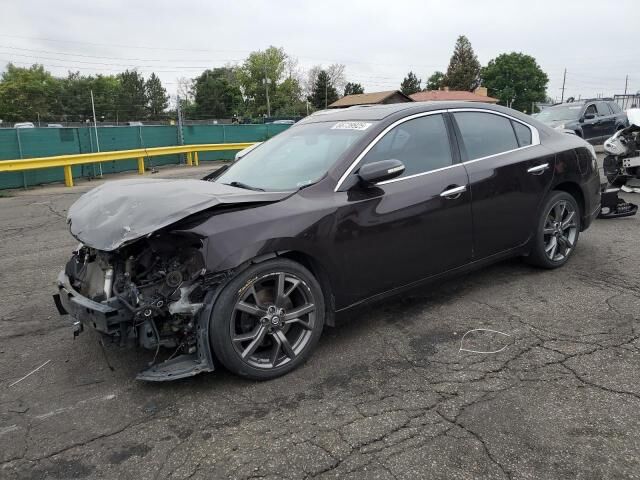 Nissan Maxima