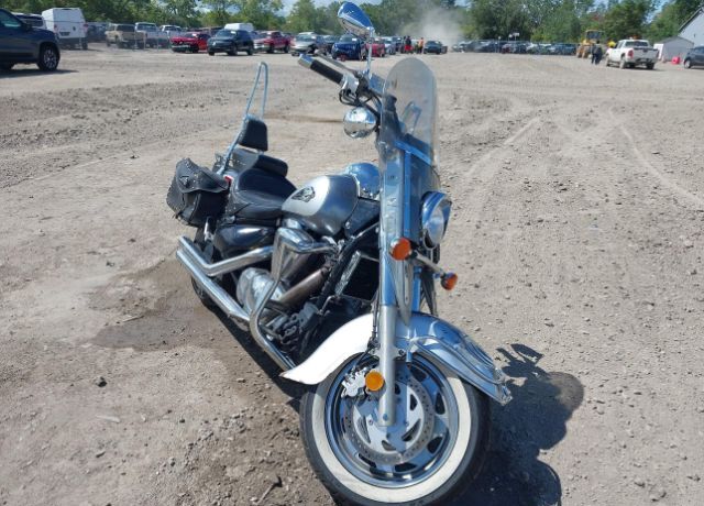Suzuki VL1500K