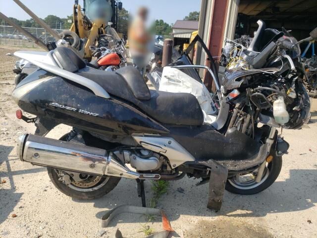 Honda FSC600 (Silver Wing)