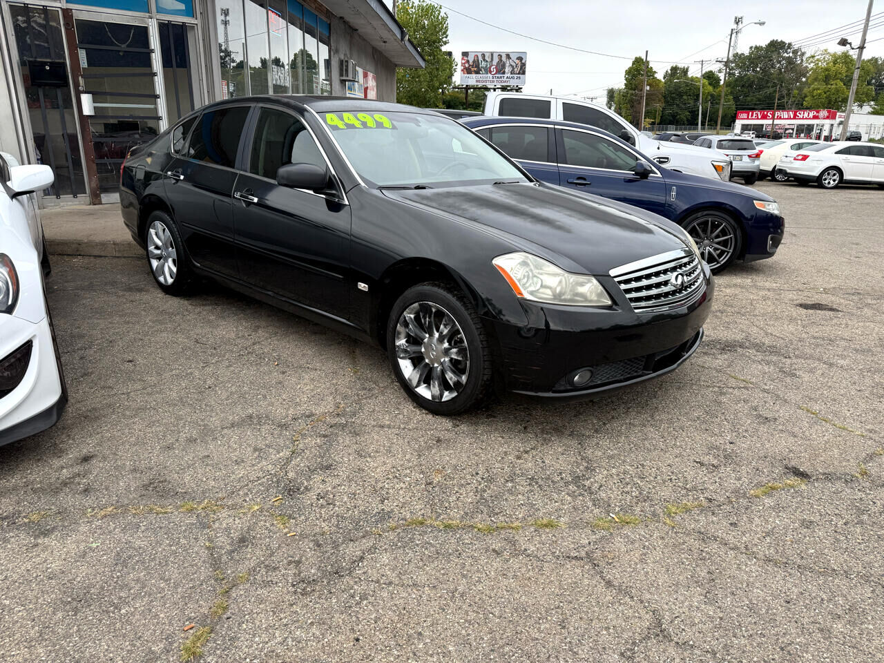 Infiniti M35