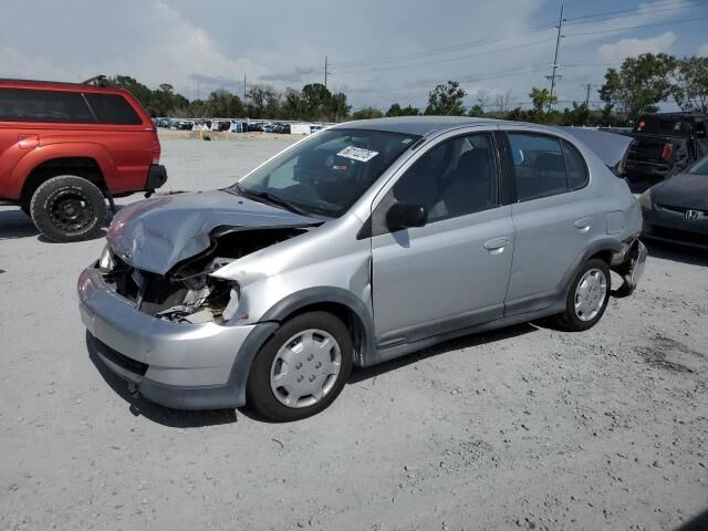 Toyota Echo
