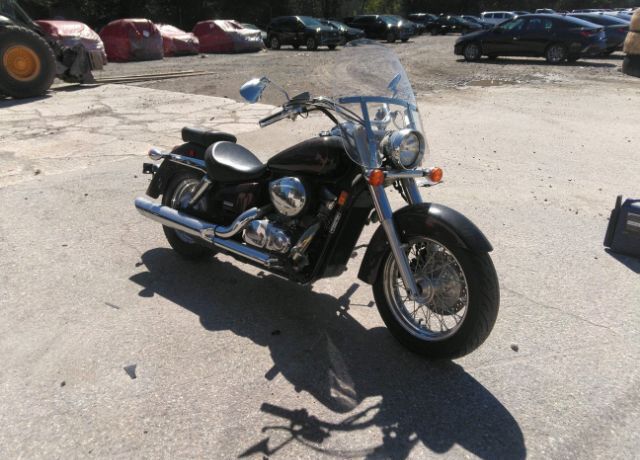 Honda VT750 (Shadow Aero)