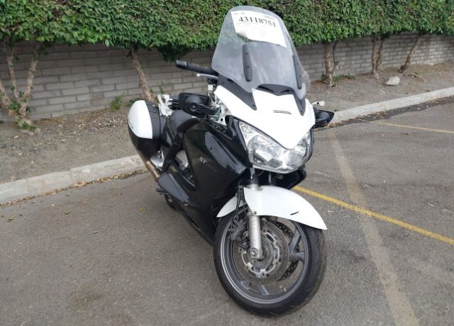 Honda ST1300PA