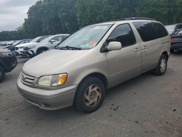 Toyota Sienna