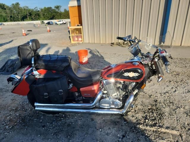 Honda VT750 (Shadow Aero)