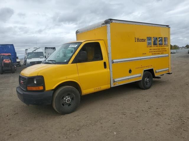 GMC Savana