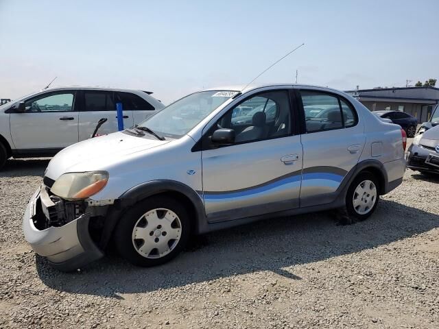 Toyota Echo
