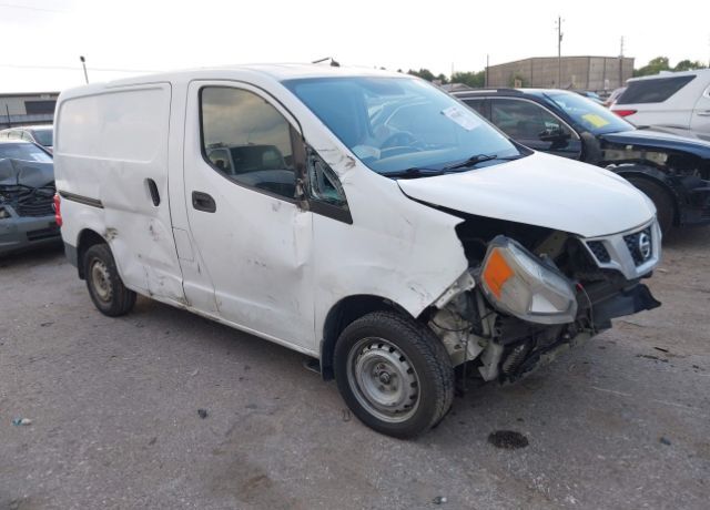 Nissan NV200
