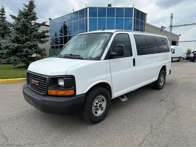 GMC Savana
