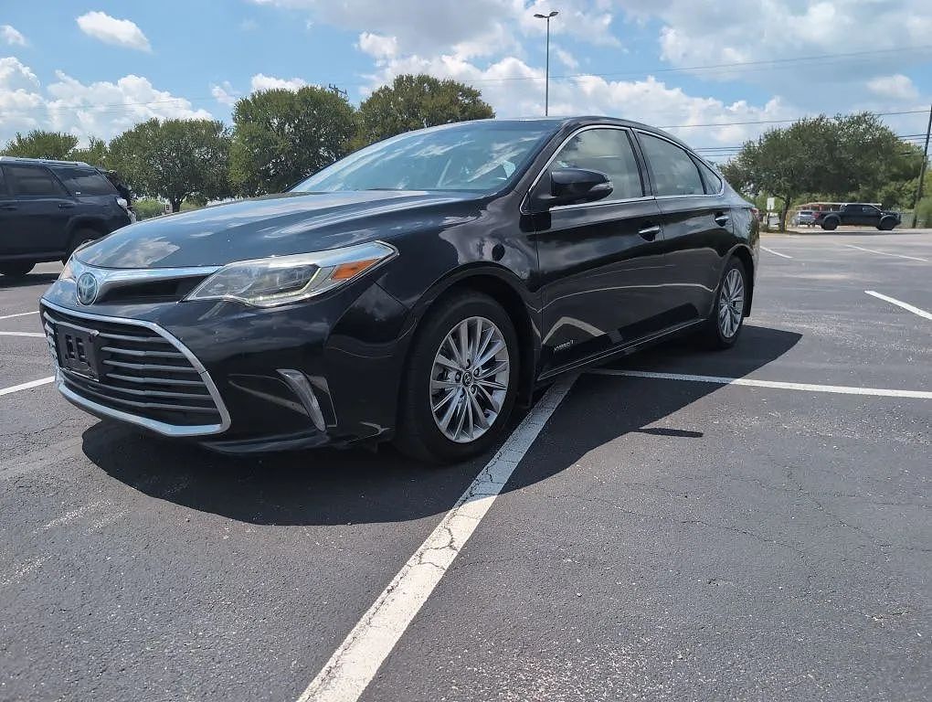 Toyota Avalon