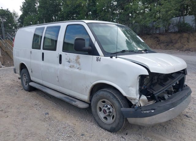 GMC Savana