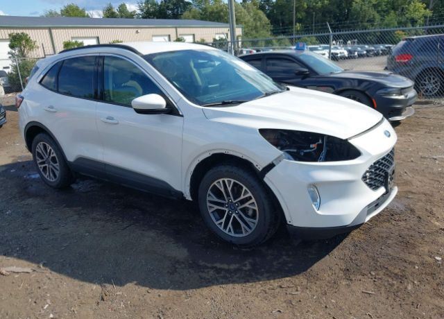 2020 FORD Escape