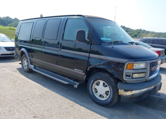 GMC Savana