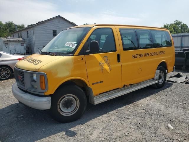 GMC Savana