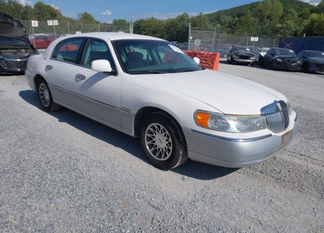 Lincoln Town Car
