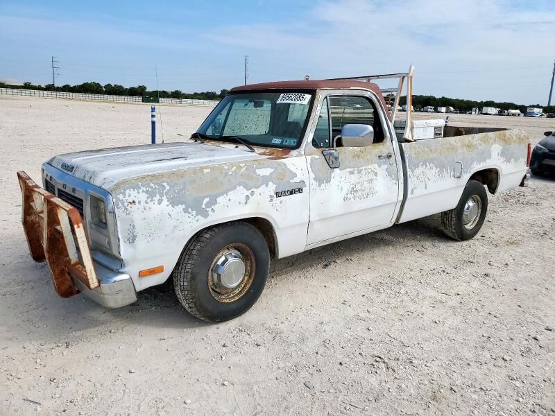 Dodge D-Series